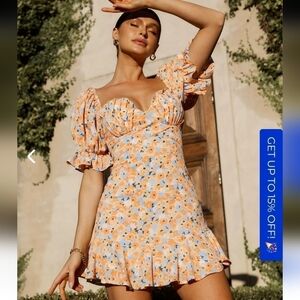 NWT SELFIE LESLIE HERE COMES THE SUN MINIDRESS SIZE SMALL